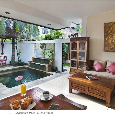 2BR Villa Senin - Minggu Villas Seminyak Bagian luar foto